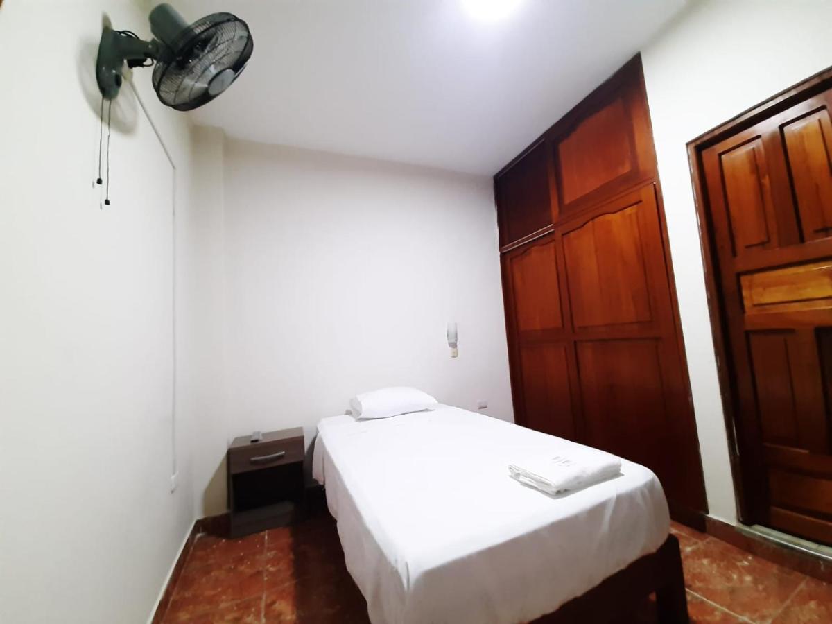 Guest House Tumbes Exterior photo